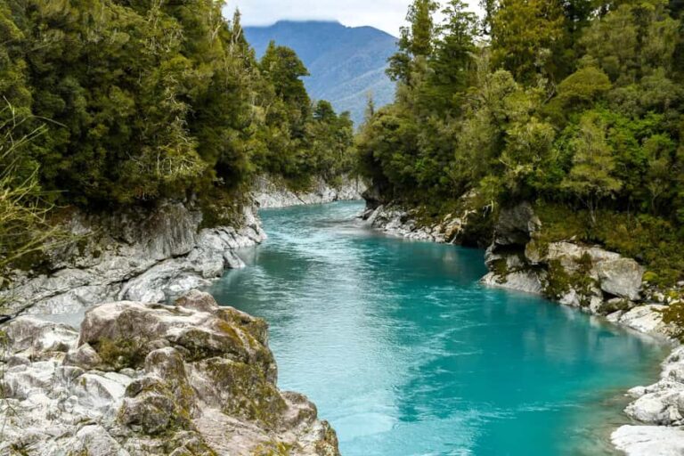Greymouth to Franz Josef via Hokitika small group tour 1 Way - Why This Tour Offers Good Value
