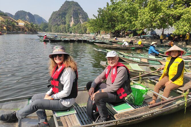GROUP/PRIVATE Day Tour Visit Incense Village & Tam Coc Boat Trip - Authentic Experiences and Insights from Reviews