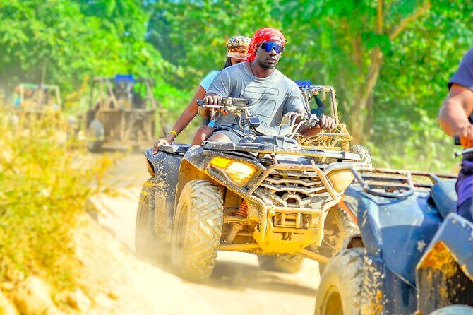 Grupo Pequeño en Buggys o ATV por el lodo en Punta Cana - FAQs