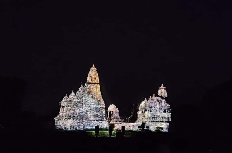 Guided Khajuraho Temples Tour with Light and Sound Show. - What the Tour Means for Different Travelers
