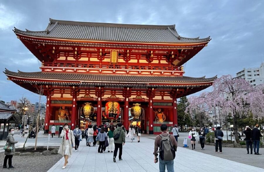 Guided Tour of Walking and Photography in Asakusa in kimono - The Itinerary Breakdown
