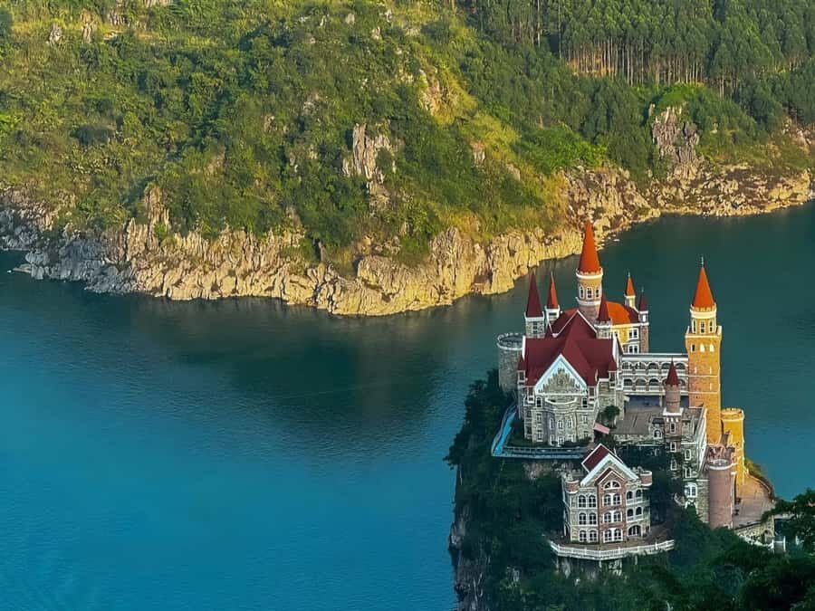 Guiyang: Maling River Gorge & Wanfenglin 2-Day Tour - A Closer Look at the Itinerary