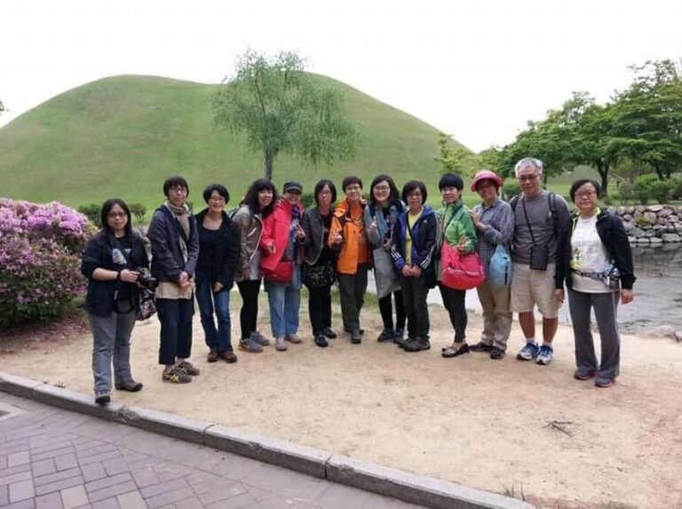 Gyeongju: Walking Tour with a Licensed 5th-Gen Local Guide - The Real Value of This Tour