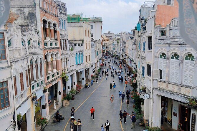 Haikou volcano crater hiking & old street food 1day tour - Exploring Qilou Old Street