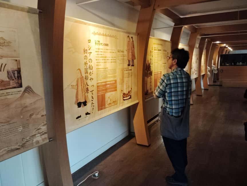 Hakodate: Historic Port Walk & Mt. Hakodate Ropeway Tour - What to Expect in Terms of Duration, Cost & Comfort