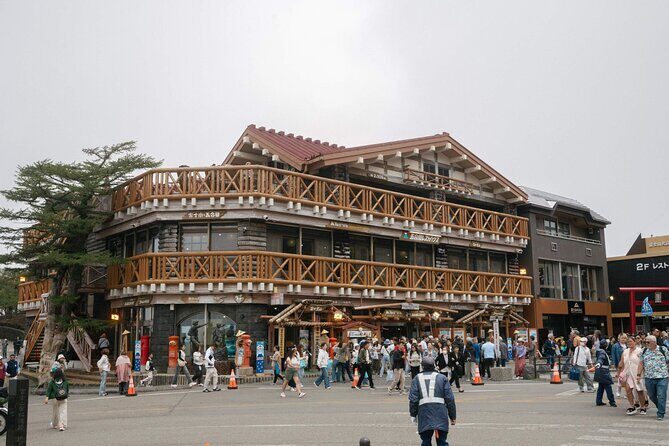 Hakone & Mount Fuji Day Trip:Lake Ashi Torii Gate & Oshino Hakkai - Practical Details & Traveler Tips