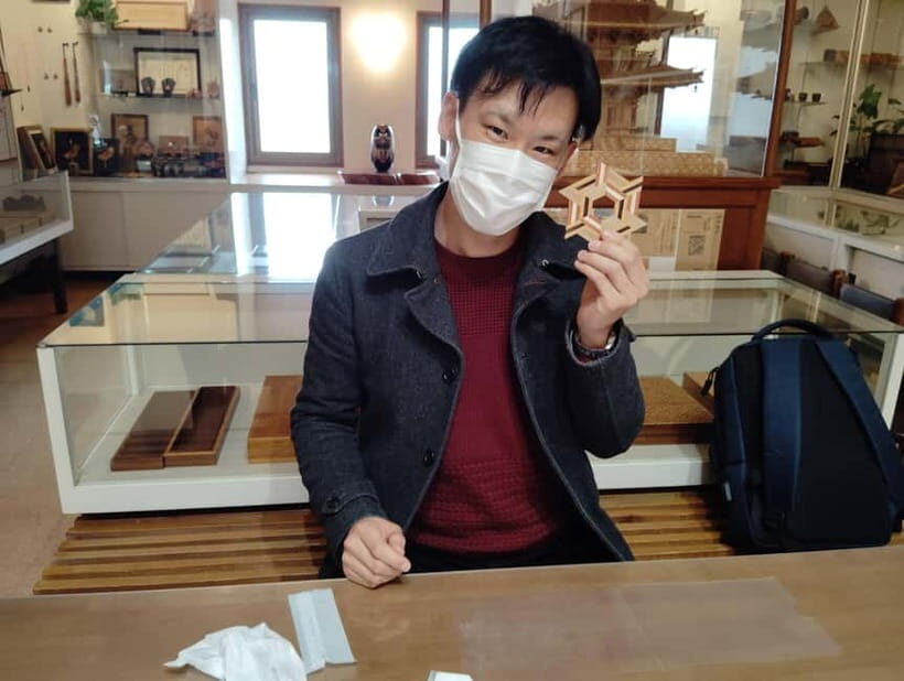 Hakone: Yosegi Zaiku Craft Experience - The Setting and Its Significance