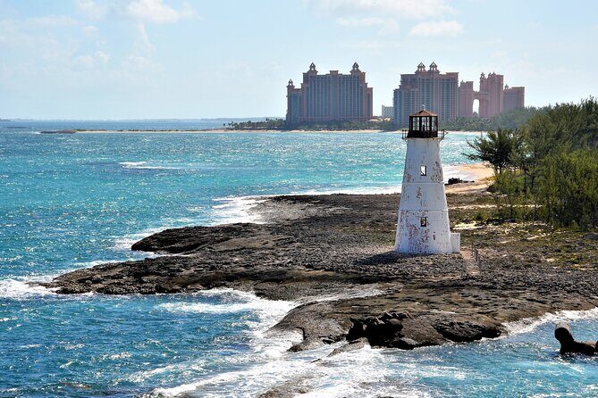 Half Day Private Guided Island Tour in Nassau Bahamas - Fort Fincastle: A Slice of Nassau’s Past
