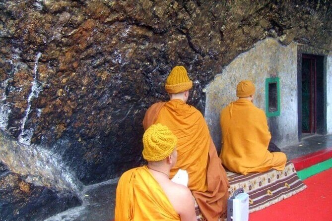 Half Day Private Guided Tour in Bodh Gaya & Dungeshwari Caves - In-Depth Review of the Bodh Gaya & Dungeshwari Caves Tour