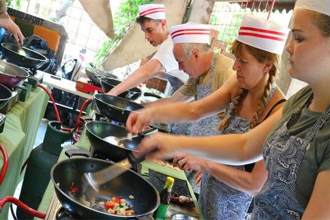 Half day Sichuan Cuisine Cooking Class Tour(Cooking 3 dishes) - In-Depth Review of the Sichuan Cuisine Cooking Class Tour