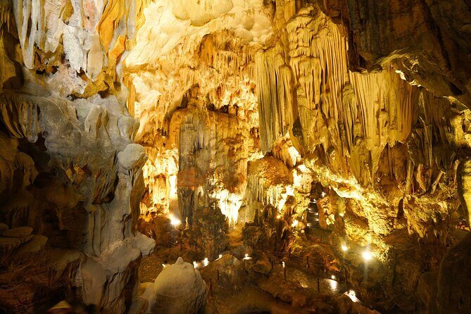 Halong Bay Day Cruise Trip: Thien Cung Cave & Kayaking - FAQ