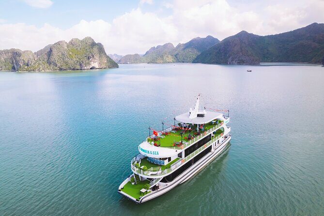 Halong Bay Premium Cruise with Jacuzzi, Kayaking & Scenic Views - The Value of This Tour
