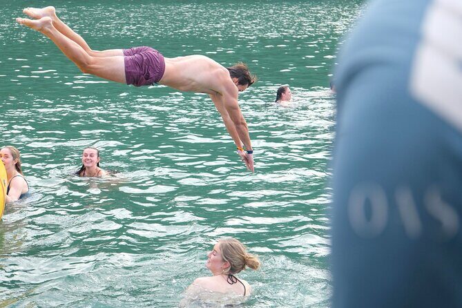 Hanoi: 2-Day Explore Cat Ba National Park, Lan Ha Bay, Boat Tour - Day 2: Exploring Lan Ha Bay and Viet Hai