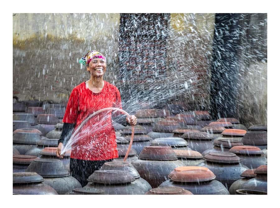 Hanoi: Bird Park & Soy Sauce Village or Hat, Incense Village - Visiting the Villages: Incense, Hat, and Soy Sauce