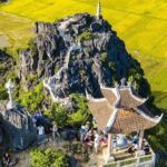 Hanoi: Discover Hoa Lu, Tam Coc/Trang An & Mua Cave from Hanoi - Climbing Mua Cave: The Reward of a 500-Step Climb