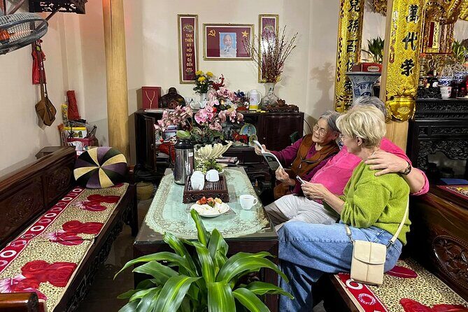 Hanoi: Duong Lam Ancient Village, Jeep Tour explore Daily Life - The Itinerary: A Day in Duong Lam