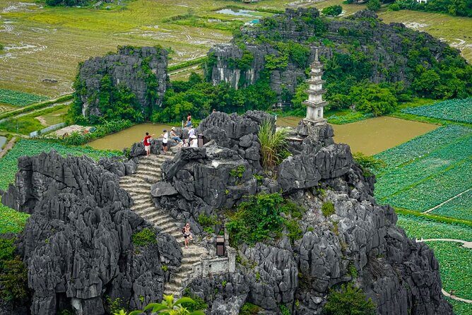 Hanoi: Explore Trang An, Bich Dong, Mua Cave Small Luxury Tour - Practical Details That Matter