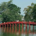 Hanoi Hidden Gems: Old Quarter & Train Street Walking Tour - Diving into the Itinerary: What to Expect