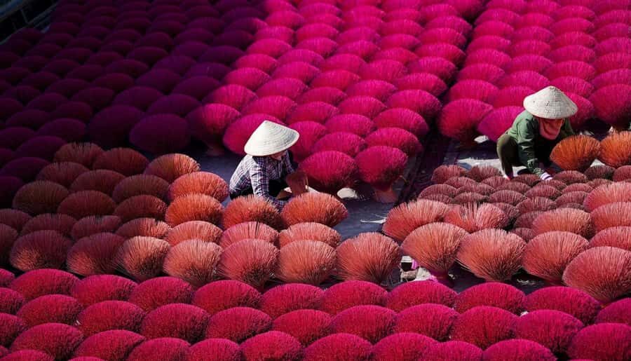 Hanoi: Incense Village & Hat or Shoe Factory, Perfume Pagoda - Practical Aspects and Tips