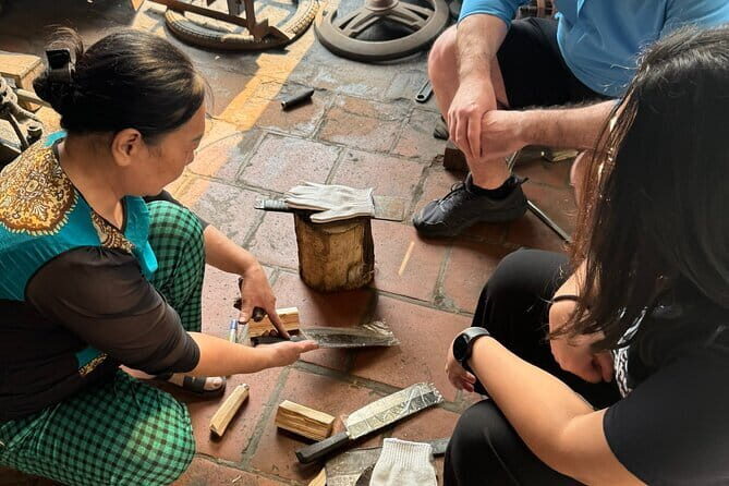 Hanoi Knife-Making Class:Join the Legacy in Blacksmith's Workshop - What’s Included and What’s Not