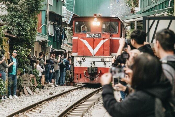 Hanoi Local Experience Private or Group Half Day Tour - Exploring Hanoi in Four Hours: What’s Included and Why It Matters