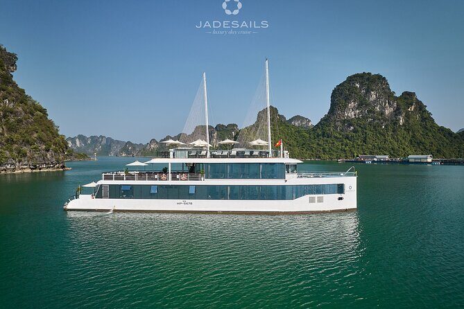 Hanoi Luxury Jade Sails Lan Ha Bay Cruise and Gourmet Buffet - What Makes This Tour Stand Out?