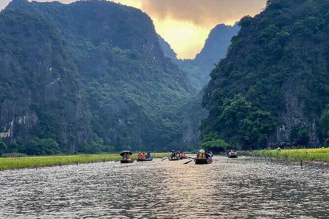 Hanoi: Luxury Small Group to Hoa Lu, Tam Coc, Mua Cave - Authentic Insights from Reviews