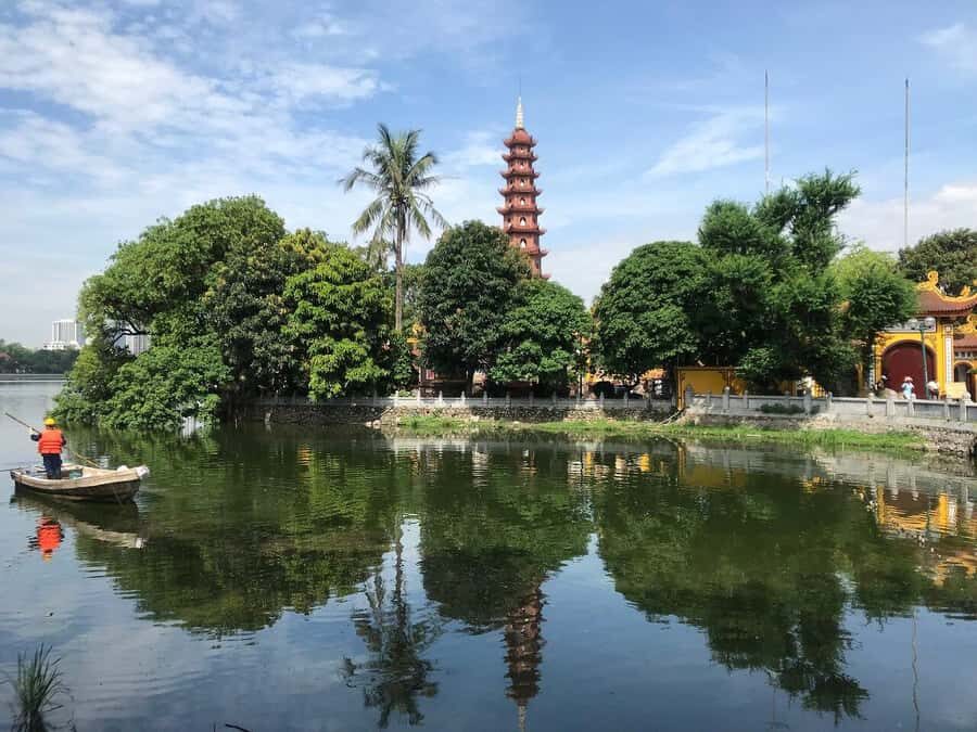 Hanoi Old Quarter City Sightseeing Tour With Egg Coffee - One Pillar Pagoda: An Architectural Wonder