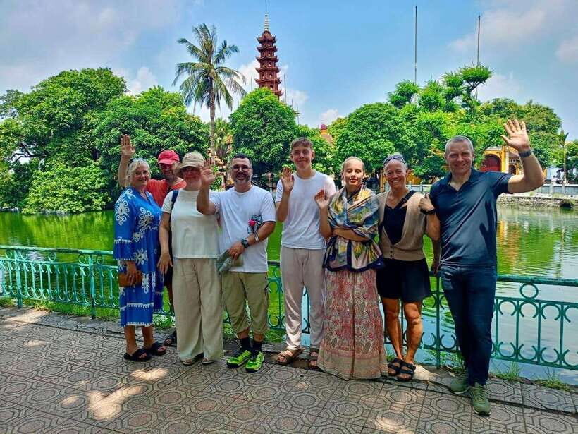 Hanoi Old Quarter Sightseeing Cycling Private Tour By Cyclo - Practical Tips for Your Cyclo Tour