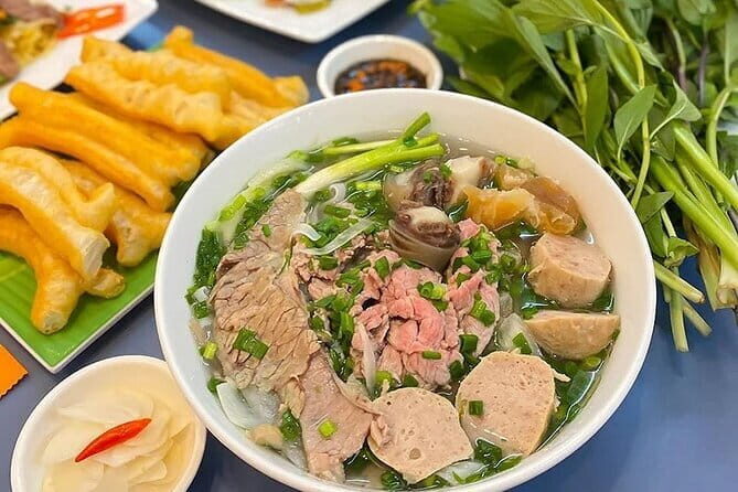 Hanoi Old Quarter Street Food Private Tour With Funny Guides - A Deep Dive into the Hanoi Old Quarter Street Food Experience