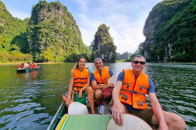 Hanoi: Private Day Tour Explore Trang An, Bich Dong & Mua Caves - Practical Considerations