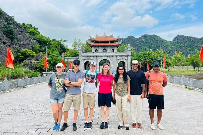 Hanoi: Private Luxury Tour Discover Mua Caves, Trang An & Hoa Lu - The Experience: What Sets This Tour Apart