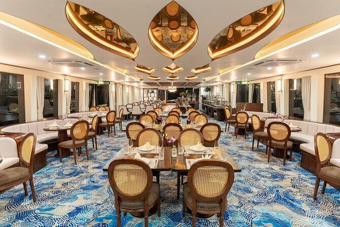 Hanoi to Ha Long Bay: Symphony Cruise with Bus , Buffet & Jacuzzi - Food and Refreshments