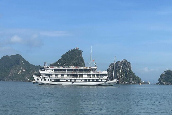 Hera Luxury Cruise Halong Bay 2 Days 1 Night Tour from Hanoi - Day 1: Embracing the Natural and Cultural Marvels