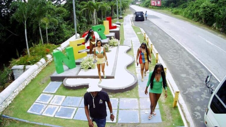 Highlights of 7 mile negril and sunset at ricks cafe - A Practical Guide to the Negril Experience