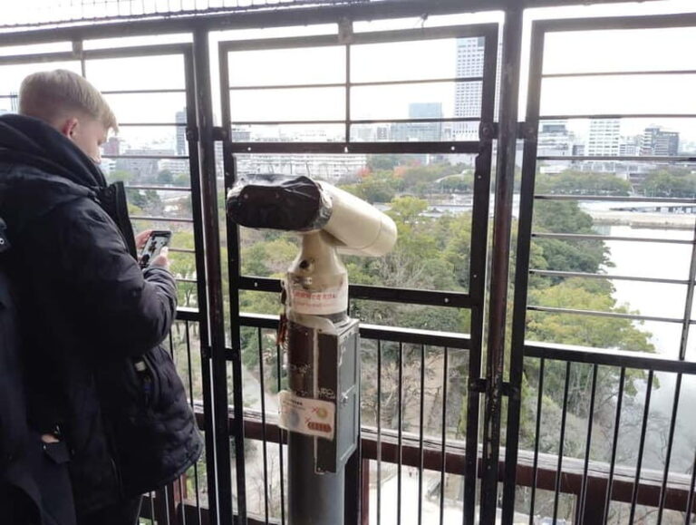 Hiroshima Castle 1h guide tour - The Sum Up