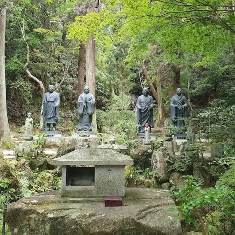 Hiroshima: Mitaki-dera Temple and Peace Pagoda Tour - Detailed Breakdown of the Itinerary