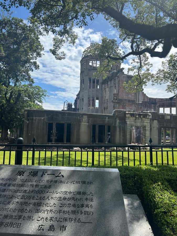 Hiroshima: Peace Memorial, Castle & Garden Walking Tour - The Sum Up: Who Will Love This Tour?