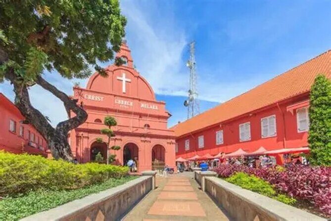 Historical Melaka Full Day Tour - Transportation and Group Experience
