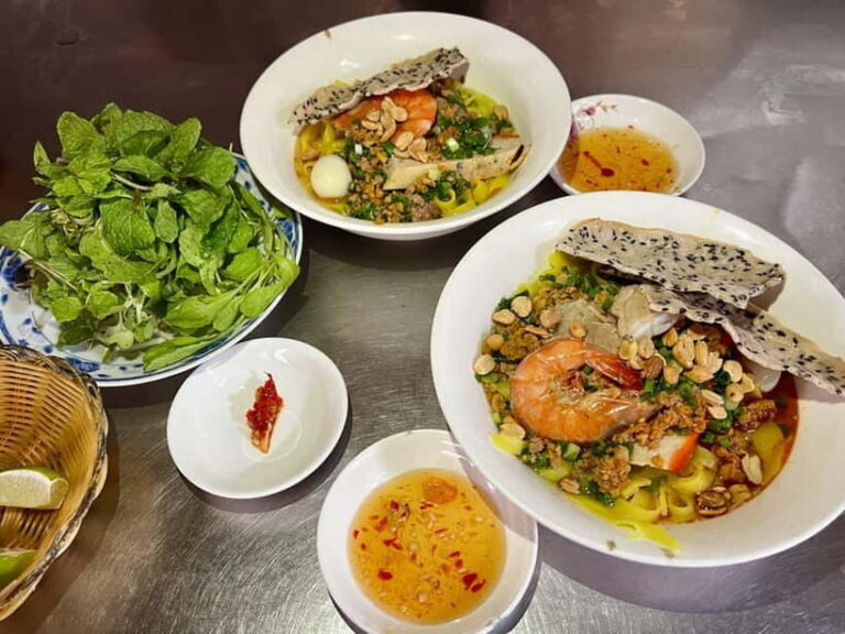 Ho Chi Minh City: Hidden Gems Street Food Walking Tour - Authentic Experiences and Local Insights