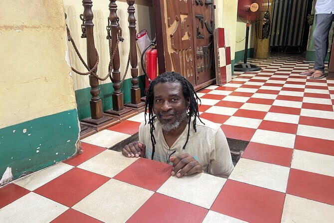 Ho Chi Minh City Sightseeing Tour With LGBT Friendly Local Guide - In-Depth Look at the Itinerary