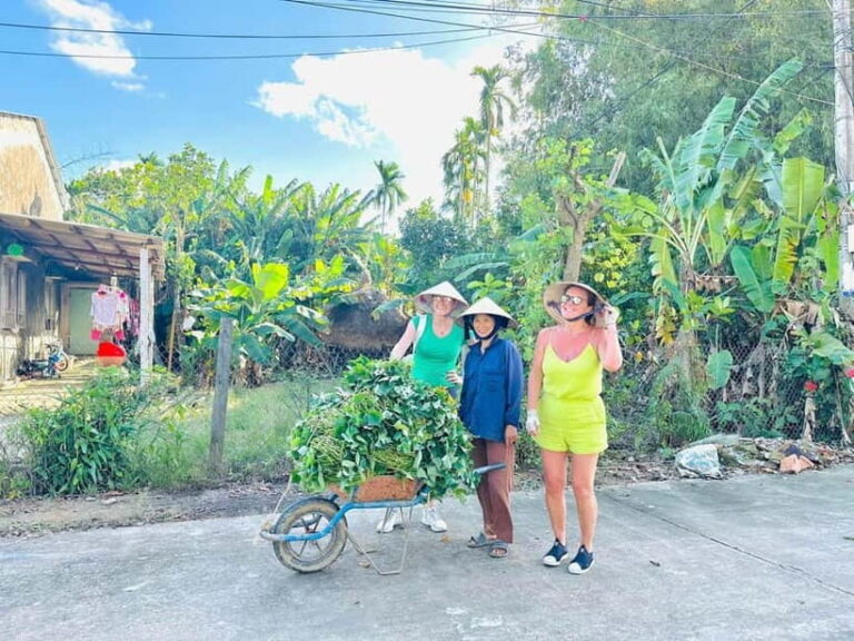 Ho Chi Minh: Mekong Delta Day Trip Small Group (Max 11 Pax) - Why This Tour Stands Out