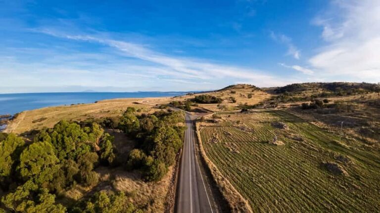 Hobart: Wineglass Bay & Freycinet National Park Active Tour - The Iconic Walk to Wineglass Bay Lookout