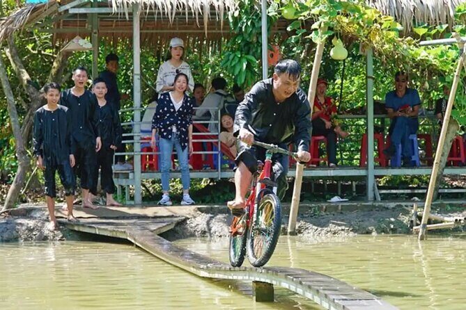 Hoi an Coconut Boat and Hoi an Ancient Town Tour - Transportation and Practical Details