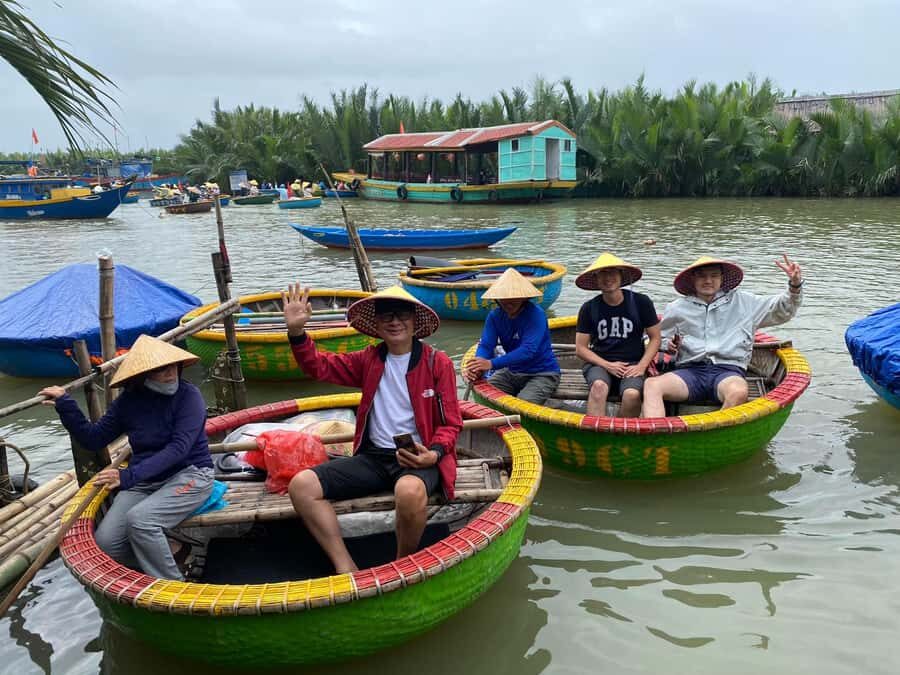 Hoi An: Local Market, Basket Boat Ride & Cooking Class Tour - The Cooking Class Experience