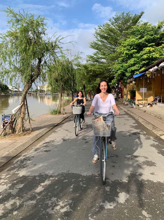 Hoi An: Old Town Bike Tour with Food Tasting & Lantern Class - FAQ  