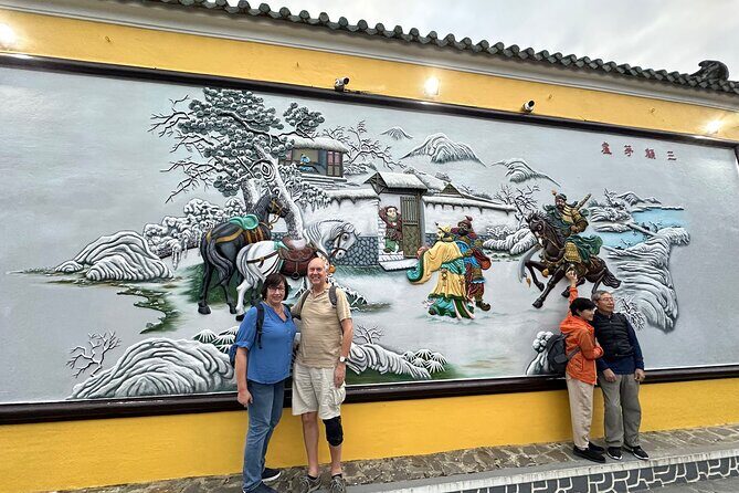 Hoi An Old Town pravite walking tour and special drink - Practical Details & Tips