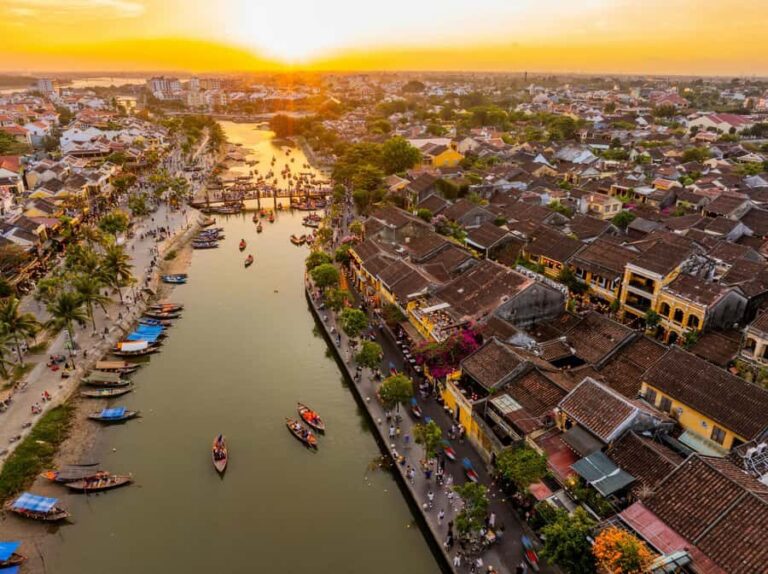 Hoi An: Sunset Social Booze Cruise - Who Is This Experience Best For?