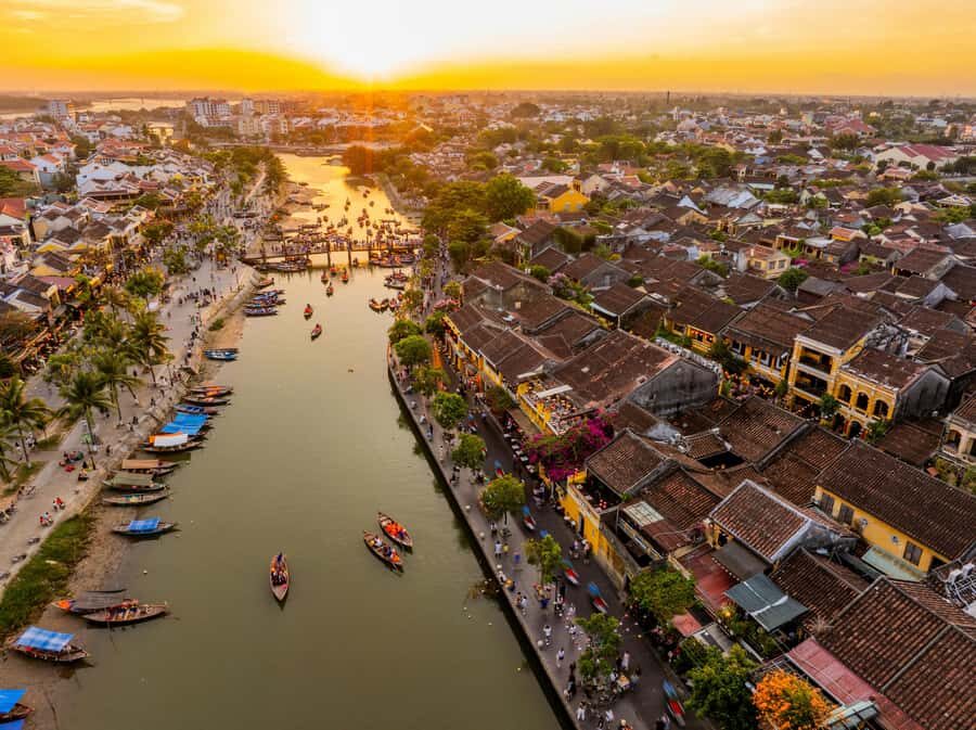 Hoi An: Sunset Social Booze Cruise - Who Is This Experience Best For?