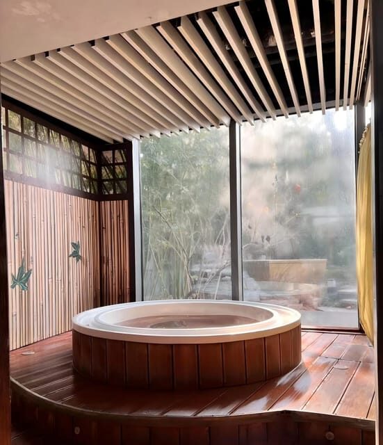 Hokkaido 10-hour chartered day trip Noboribetsu - Who Is This Experience Best For?